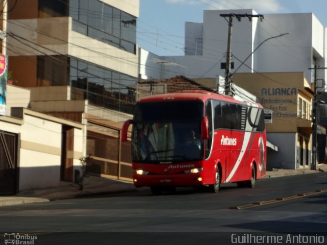 Antunes 7807 na cidade de Araxá, Minas Gerais, Brasil, por Guilherme Antonio. Número da foto: #5374181.
