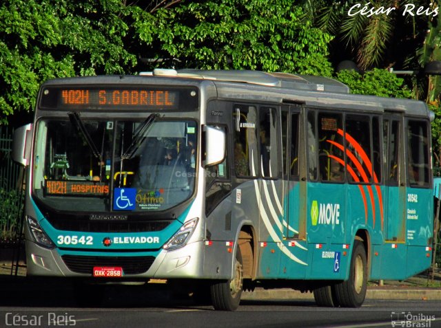 Expresso Luziense > Territorial Com. Part. e Empreendimentos 30542  na cidade de Belo Horizonte, Minas Gerais, Brasil, por César Ônibus. ID da foto: 5379408.