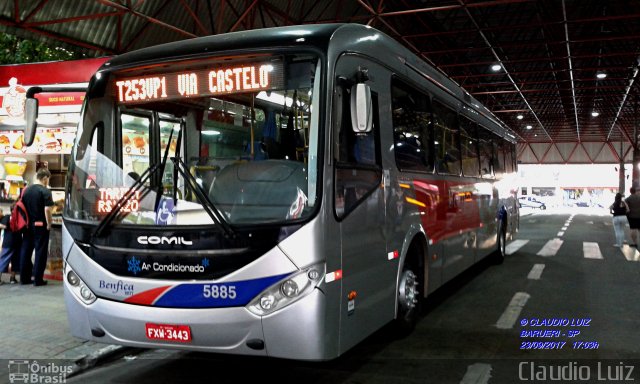 BBTT - Benfica Barueri Transporte e Turismo 5885 na cidade de Barueri, São Paulo, Brasil, por Claudio Luiz. ID da foto: 5380275.