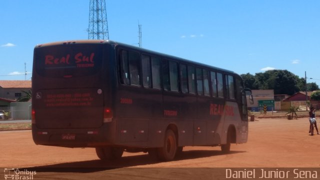 Real Sul Turismo 200589 na cidade de Riachinho, Minas Gerais, Brasil, por Daniel Junior Sena. Número da foto: #5320891.