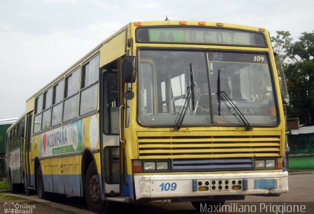 COETC - Cooperativa de Obreros y Empleados del Transporte Coletivo 109 na cidade de , por Maximiliano Priggione  Maximilianopriggione. Número da foto: #5323871.