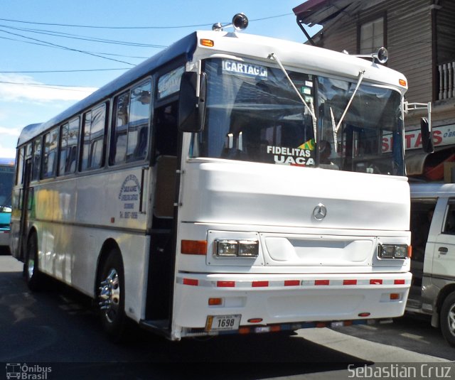 Autobuses sin identificación - Costa Rica CB 1698 na cidade de , por Sebastián Cruz. Número da foto: #5324809.