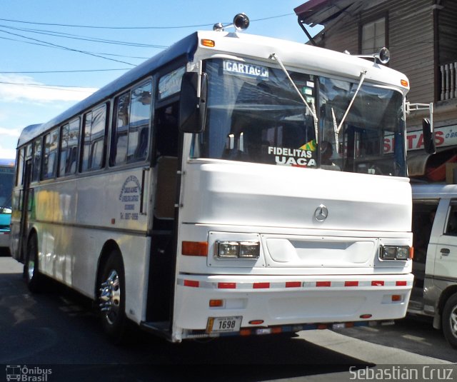 Autobuses sin identificación - Costa Rica CB 1698 na cidade de , por Sebastián Cruz. ID da foto: 5324809.