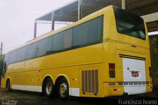 Ônibus Particulares 260 na cidade de Assis, São Paulo, Brasil, por Francisco Ivano. ID da foto: 5323184.