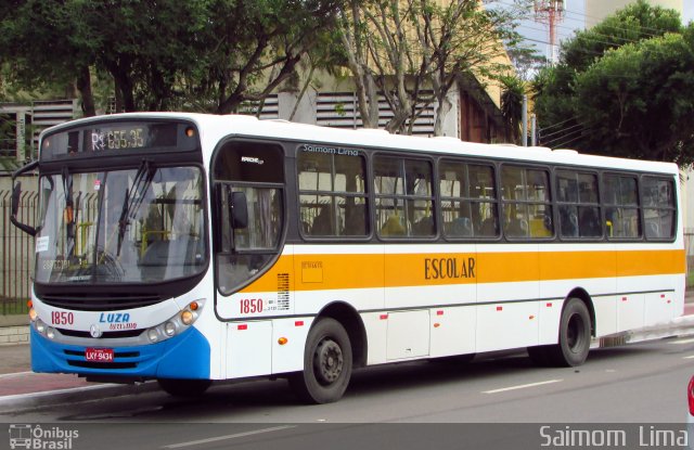 Luza Turismo 1850 na cidade de Vila Velha, Espírito Santo, Brasil, por Saimom  Lima. ID da foto: 5325616.