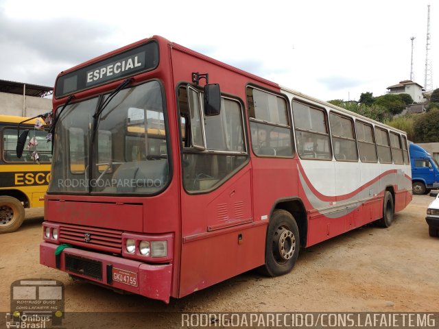 Ônibus Particulares 4755 na cidade de Catas Altas da Noruega, Minas Gerais, Brasil, por Rodrigo  Aparecido. ID da foto: 5328733.