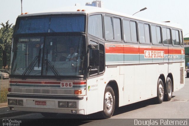 Viação Caprioli 586 na cidade de São Paulo, São Paulo, Brasil, por Douglas Paternezi. Número da foto: #5327285.