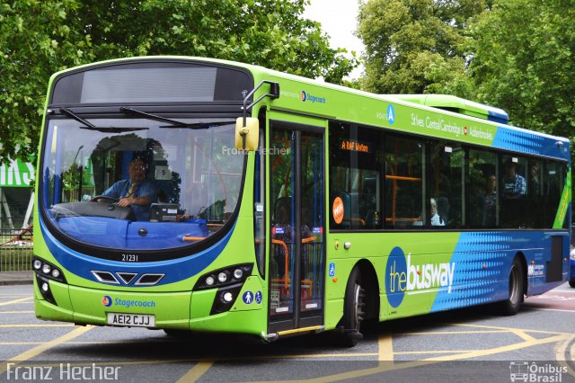 Stagecoach 21231 na cidade de Cambridge, Cambridgeshire, Inglaterra, por Franz Hecher. ID da foto: 5331375.